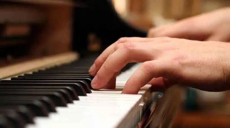 Yeni Başlayanlar için Piyano Kursu