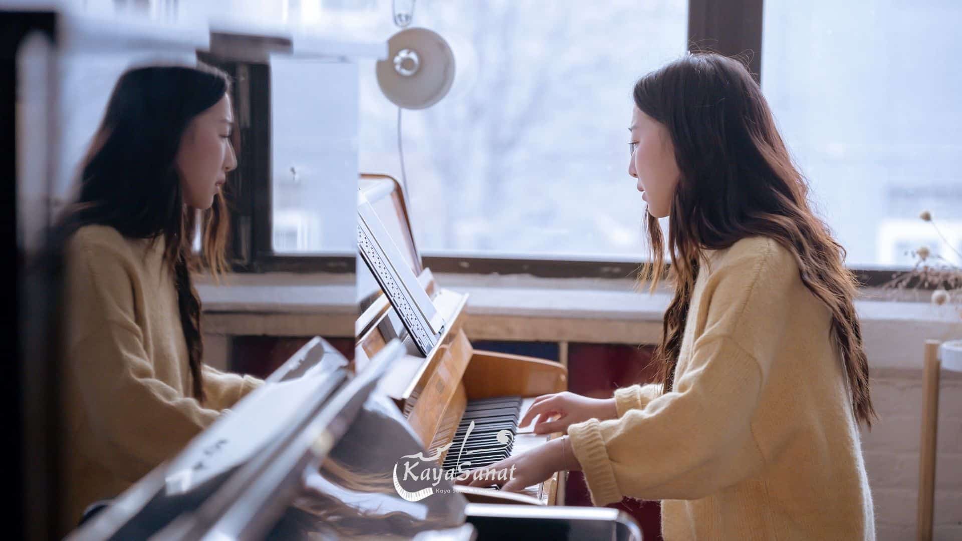 Müzik Eğitimi Almadan Sahneye Çıkmak Doğru mu?